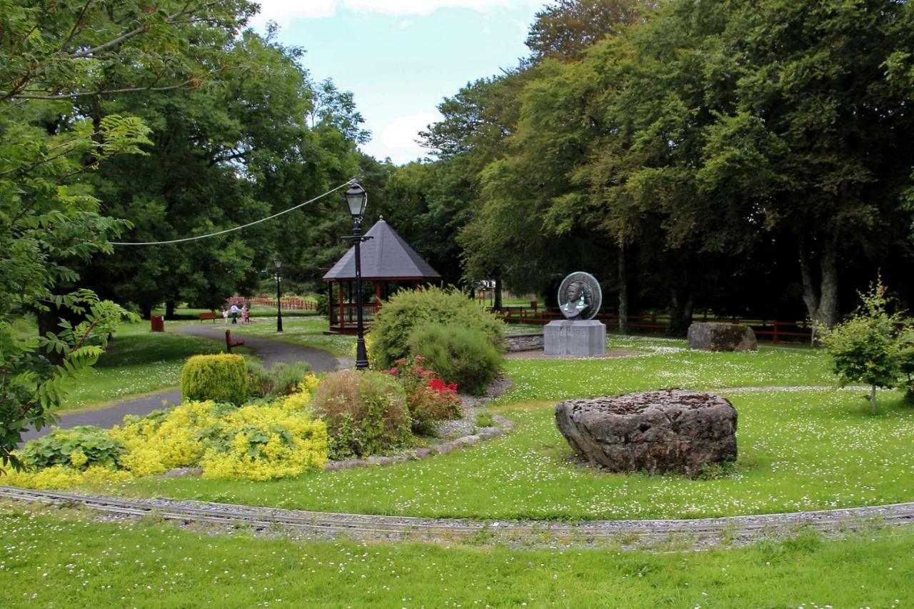 Coach House Hotel Sligo Ballymote Kültér fotó